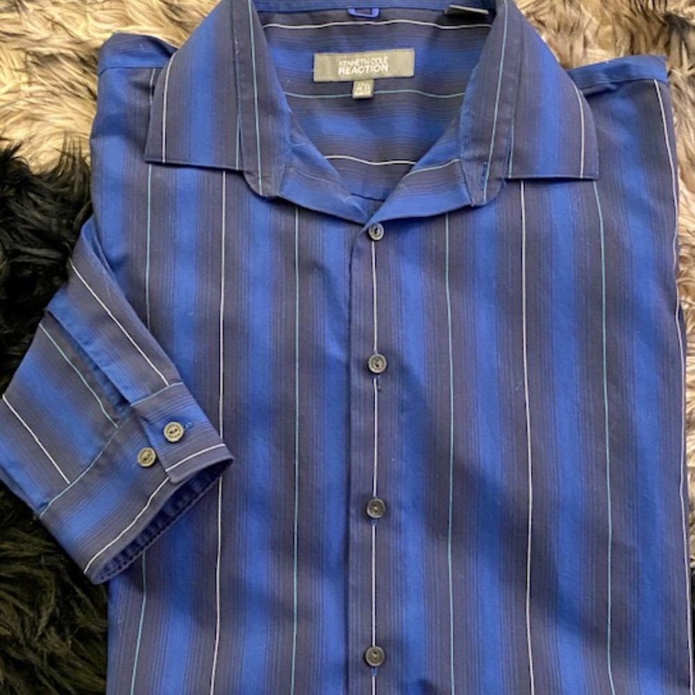 Kenneth Cole Reaction -  Men’s Blue & Black Striped Long-Sleeve Button-Up Shirt